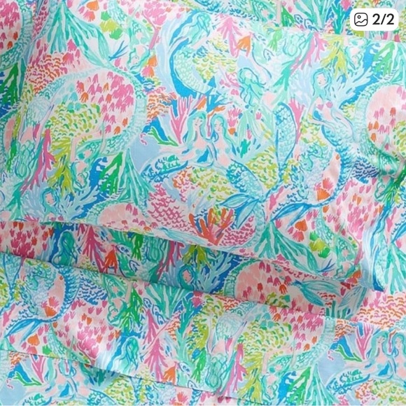 Lilly Pulitzer Other - Lilly Pulitzer for Pottery Barn Kids Mermaid Cove Set of 2 Standard Pillow Shams